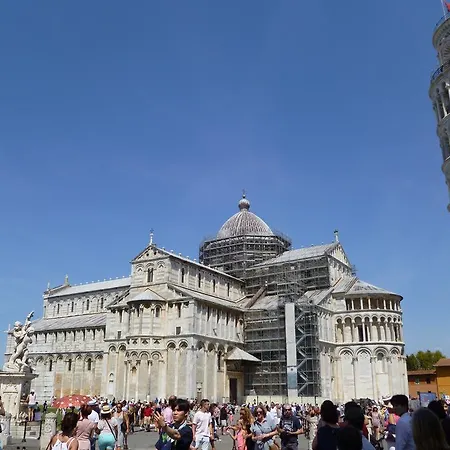 Gæstehus Time Out Pisa